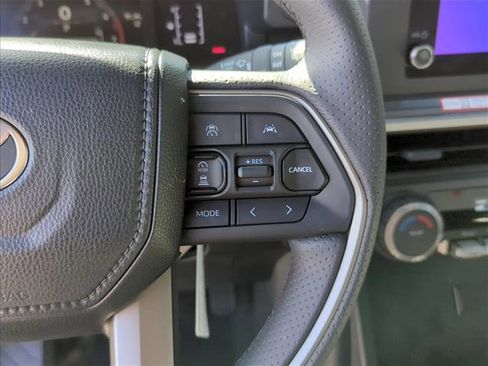 New 2025 Toyota 4Runner SR5 image 17