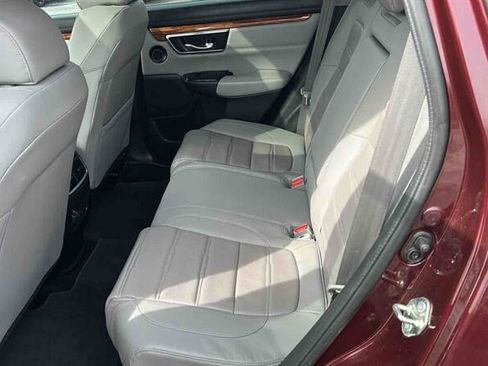 Used 2018 Honda CR-V Touring image 15