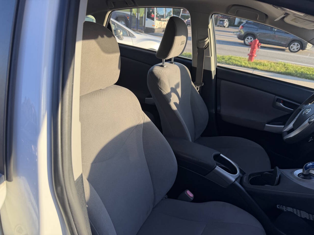 Used 2015 Toyota Prius Two FWD image 12