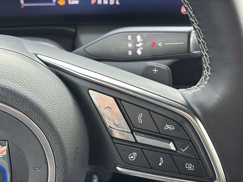 Certified 2025 Buick Enclave Preferred FWD image 29