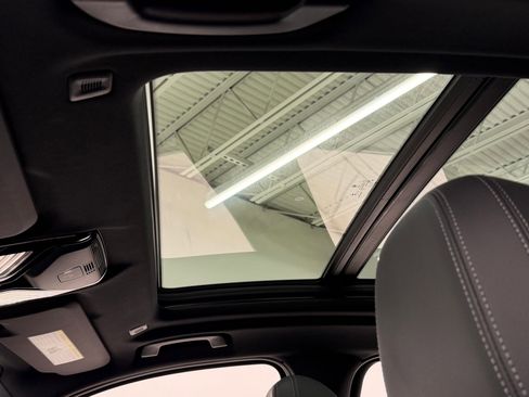 Used 2024 BMW X3 xDrive30i w/ Premium Package image 13