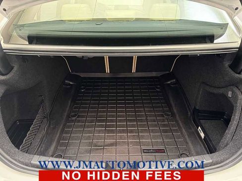 Used 2017 BMW 330i xDrive Sedan image 17