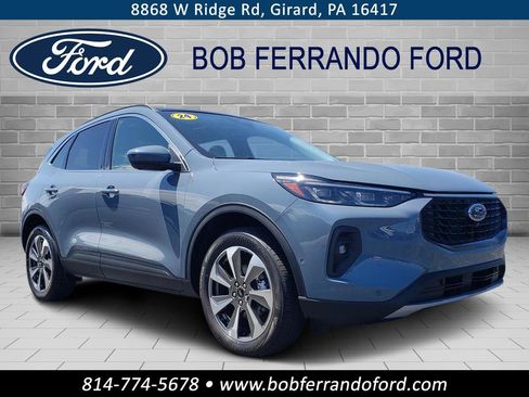 Used 2024 Ford Escape Platinum w/ Premium Technology Package AWD/4WD image 1