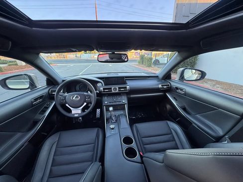 Used 2015 Lexus IS 250 w/ F-Sport Package RWD image 18