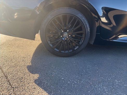 Used 2019 Toyota Camry SE image 9