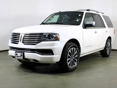 Used 2016 Lincoln Navigator Select