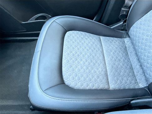 Used 2022 Chevrolet Colorado Z71 image 22