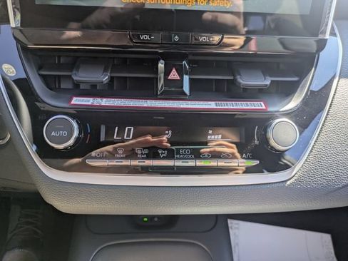 New 2026 Toyota Corolla SE w/ SE Package FWD image 24