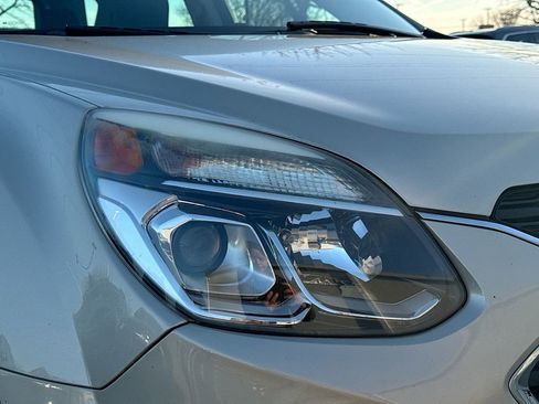 Used 2016 Chevrolet Equinox LS image 35