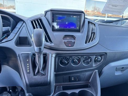 Used 2019 Ford Transit 350 XLT image 29