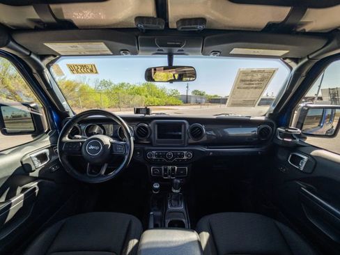 Used 2020 Jeep Wrangler Unlimited Sport image 18