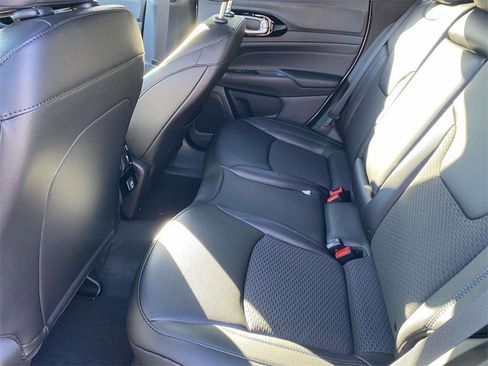 New 2026 Jeep Compass Latitude image 10