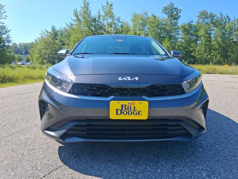 Certified 2024 Kia Forte LXS w/ LXS Technology Package FWD image 2