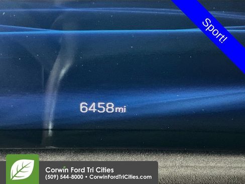 Used 2025 Cadillac XT4 Sport w/ LPO, Red Accent Package AWD/4WD image 2