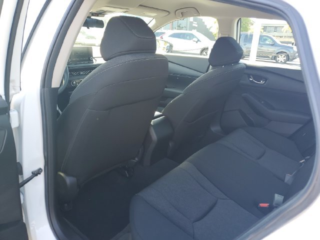 Used 2023 Honda Accord LX image 13