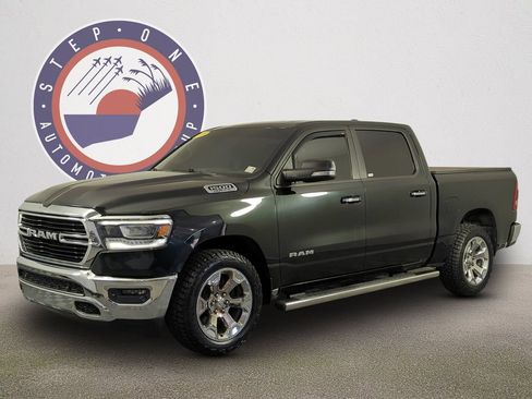 Used 2019 RAM 1500 Big Horn RWD image 1