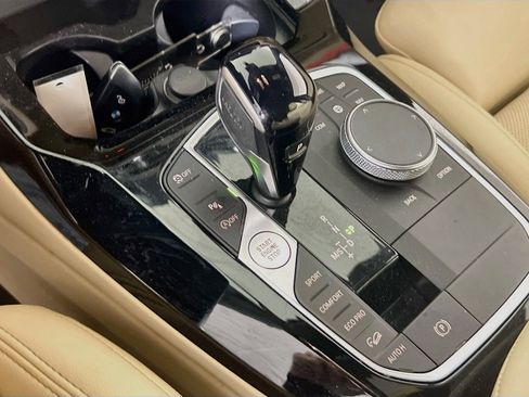 Used 2022 BMW X3 xDrive30i w/ Convenience Package AWD/4WD image 17