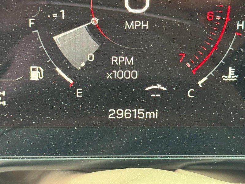 Used 2025 GMC Yukon Denali w/ Sun & Power Step Package AWD/4WD image 19