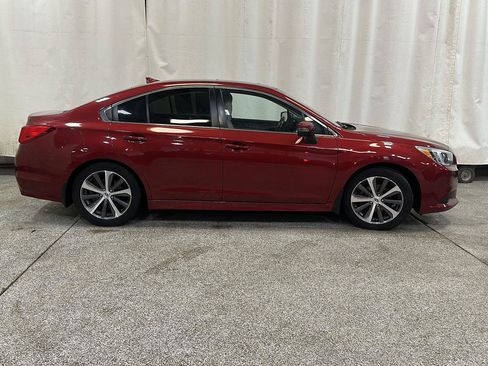 Used 2017 Subaru Legacy 2.5i Limited AWD/4WD image 6