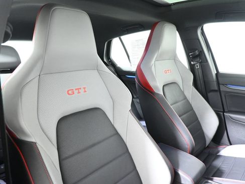 Used 2024 Volkswagen GTI Autobahn FWD image 32