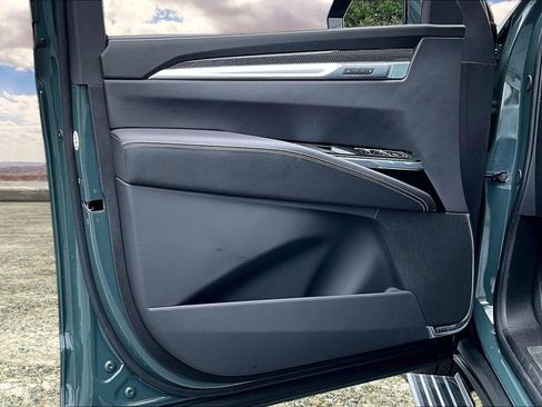Used 2026 Cadillac Escalade V w/ LPO, Floor Liner Package AWD/4WD image 20