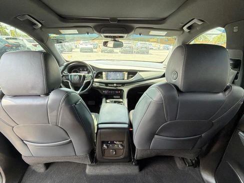 Used 2024 Buick Enclave Essence w/ Experience Buick Package AWD/4WD image 11