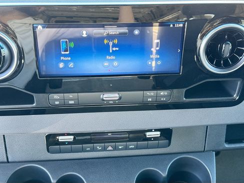 New 2025 Mercedes-Benz Sprinter 2500 image 14