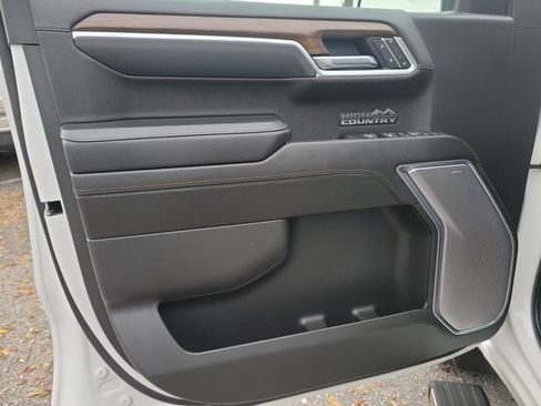 Certified 2025 Chevrolet Silverado 1500 High Country w/ High Country Premium Package image 21