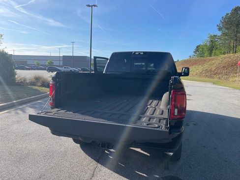 Used 2025 RAM 3500 Big Horn image 27