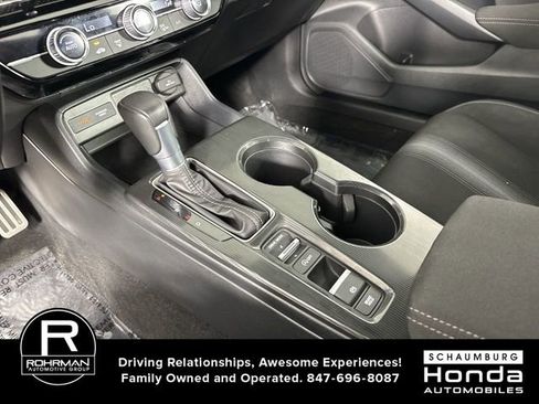 Used 2025 Honda Civic Sport image 18