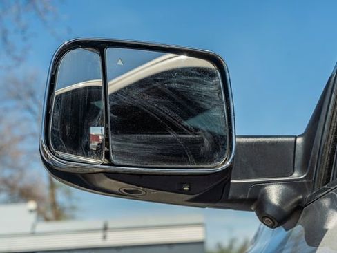 Used 2019 RAM 2500 Limited image 11