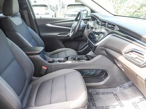 Used 2023 Chevrolet Bolt EUV LT w/ Comfort Package FWD image 16