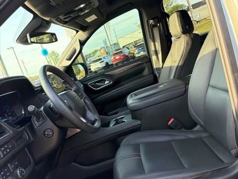 Used 2024 Chevrolet Tahoe RST w/ Luxury Package image 12