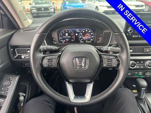 Used 2024 Honda Civic Touring image 8