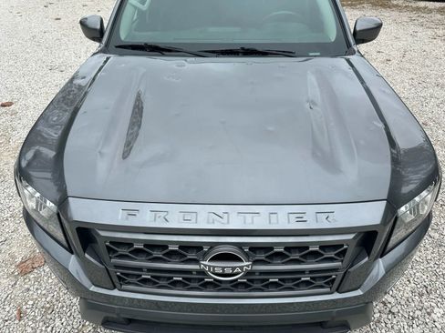 Used 2023 Nissan Frontier SV w/ SV Convenience Package image 19