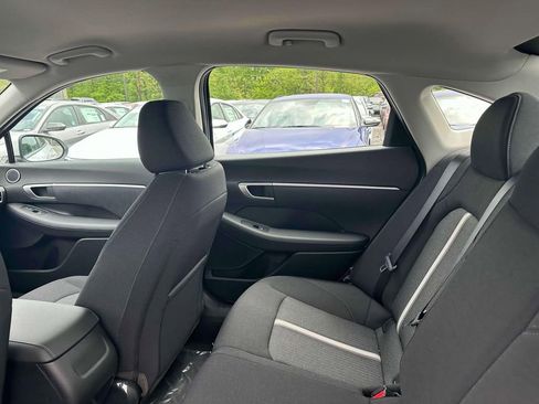 New 2025 Hyundai Sonata SE image 9