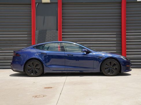 Used 2023 Tesla Model S AWD/4WD image 5