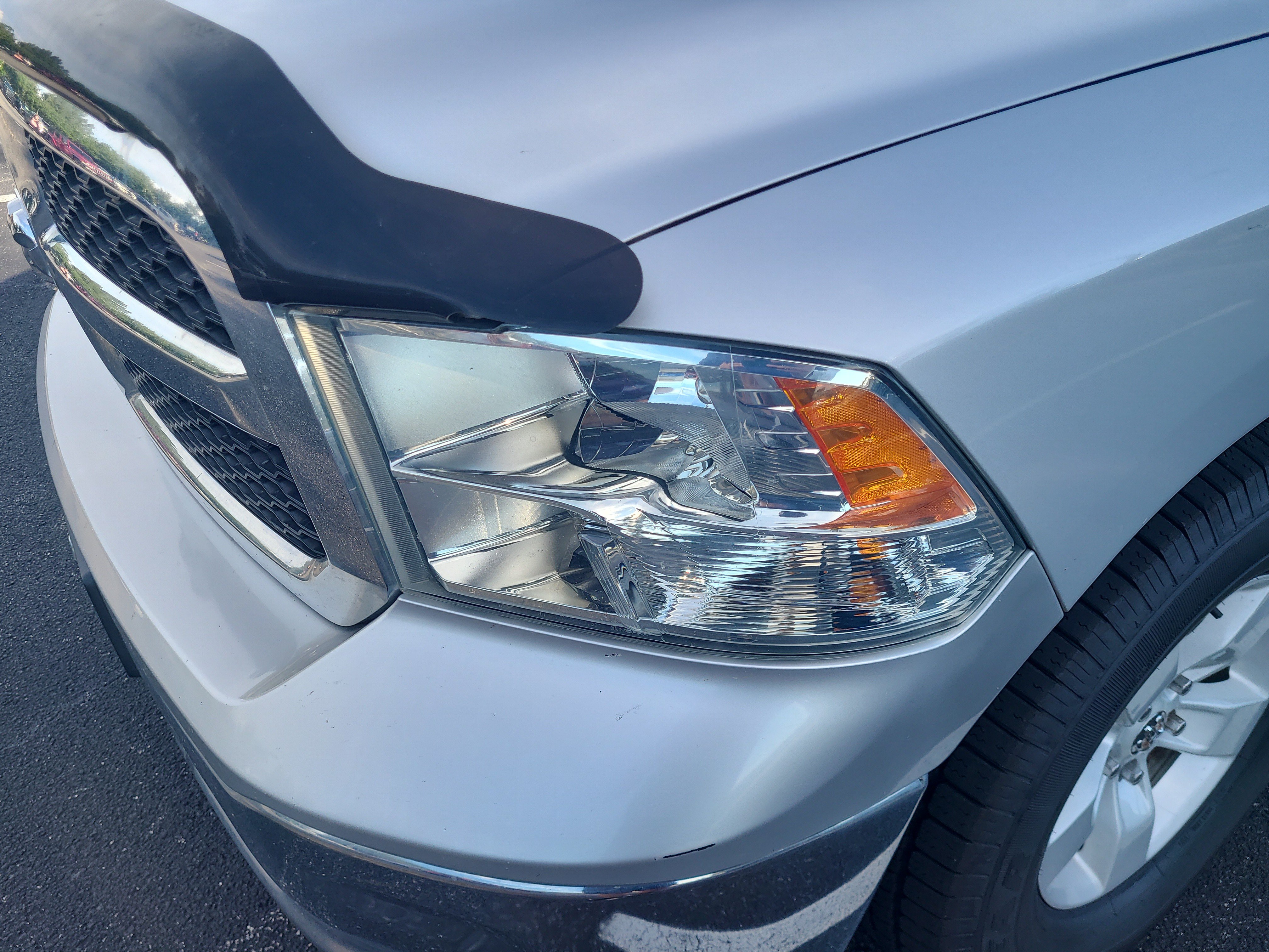 Used 2016 RAM 1500 Classic SLT RWD image 4