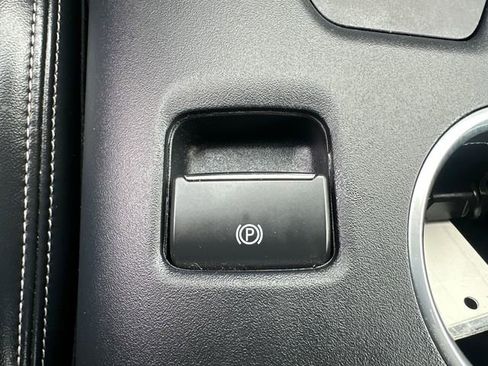 Used 2024 Ford Mustang Premium image 24