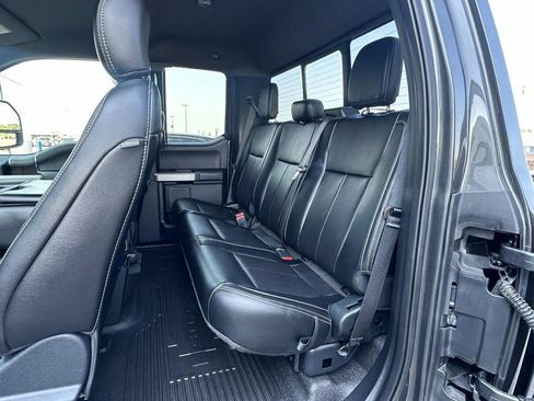 Used 2020 Ford F350 Lariat w/ Lariat Value Package AWD/4WD image 11