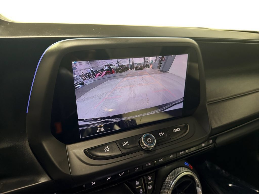 Used 2021 Chevrolet Camaro SS RWD image 25