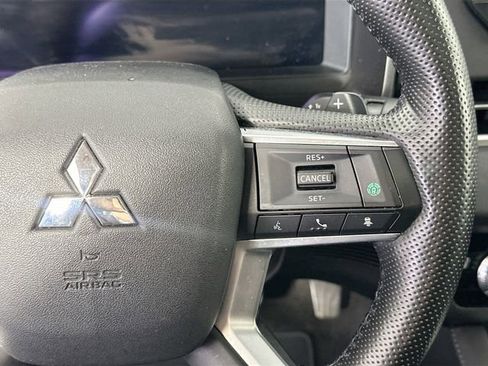 Used 2024 Mitsubishi Outlander SEL image 23