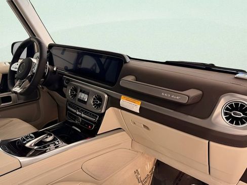 Used 2024 Mercedes-Benz G 63 AMG Squared image 41