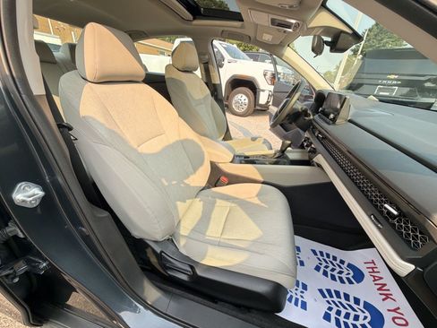 Used 2023 Honda Accord EX image 25