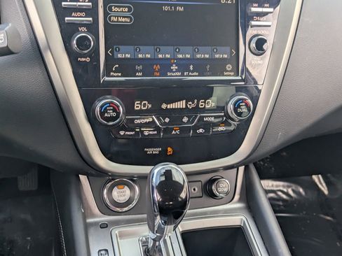 Certified 2024 Nissan Murano SV w/ SV Midnight Edition Package image 21