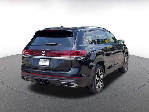 Used 2026 Volkswagen Atlas SE FWD image 12