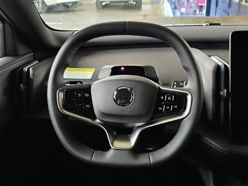 New 2026 Volvo EX30 Plus image 19