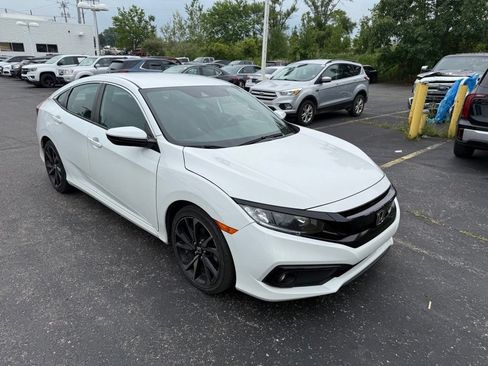 Used 2020 Honda Civic Sport image 4