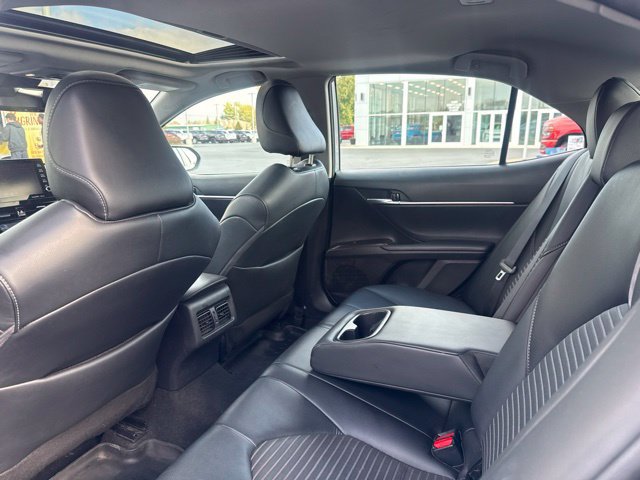 Used 2024 Toyota Camry SE w/ Cold Weather Package FWD image 32