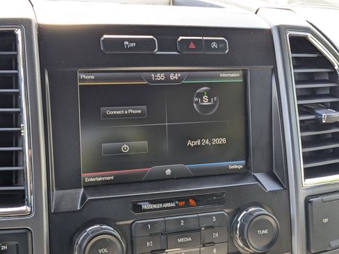 Used 2015 Ford F150 XLT w/ Equipment Group 302A Luxury AWD/4WD image 23
